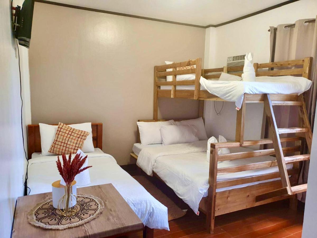 Jewel Tourist Inn Coron Exterior foto